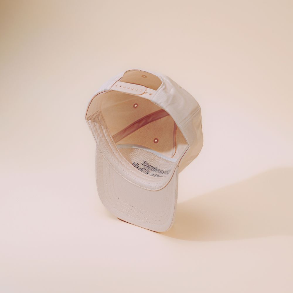 CSC CLUB CAP - OFF WHITE TWILL